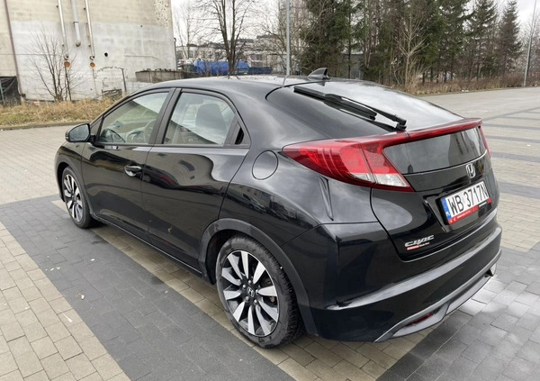 Honda Civic cena 47000 przebieg: 153000, rok produkcji 2014 z Praszka małe 137